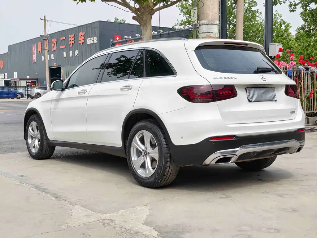 Mercedes-Benz GLC 2019 — фото 9