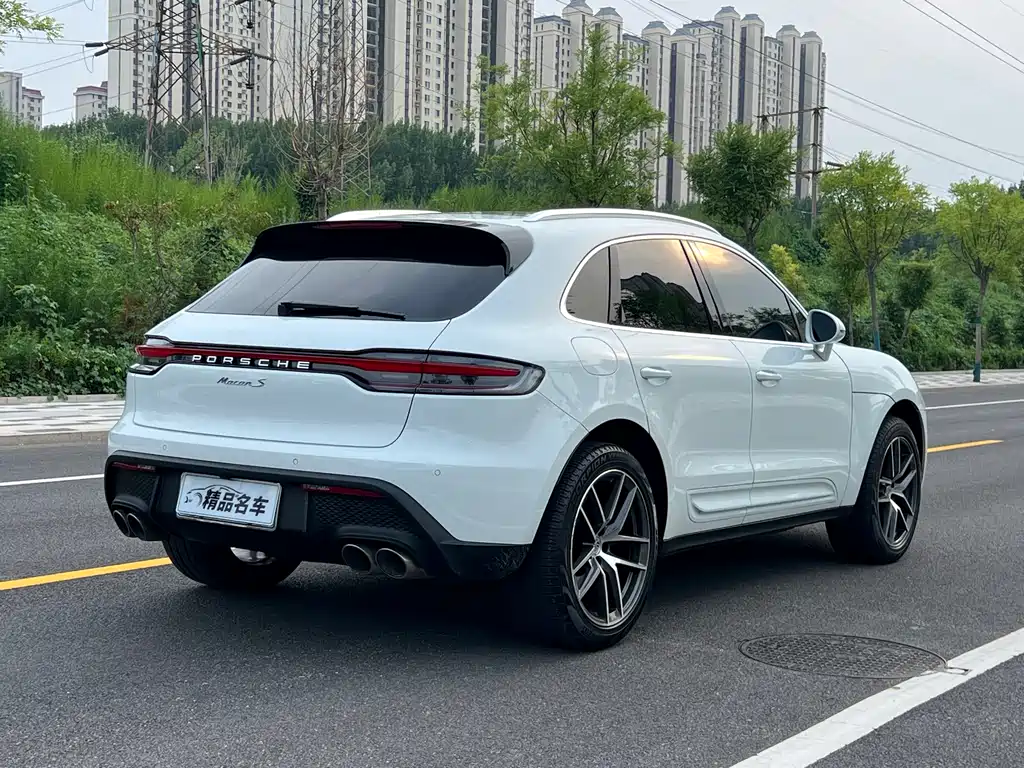 Porsche Macan 2023 — фото 9