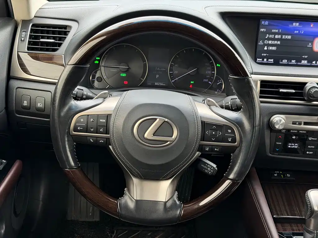 Lexus GS 2018 — фото 22