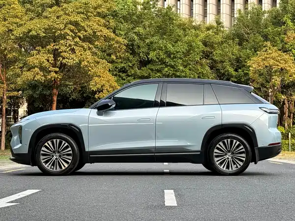 NIO ES7 2022