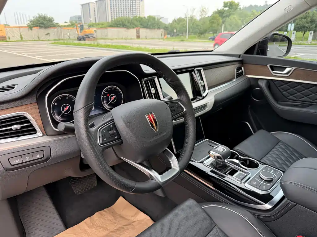 Hongqi HS7 2021