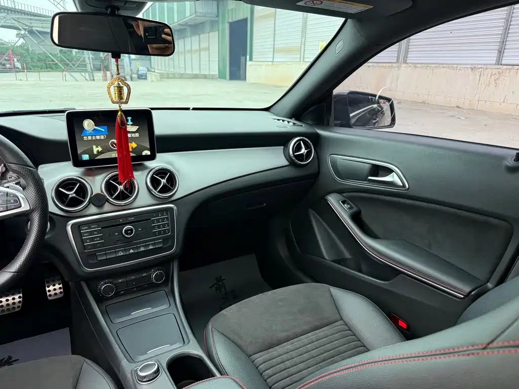 Mercedes-Benz CLA 2015 — фото 15