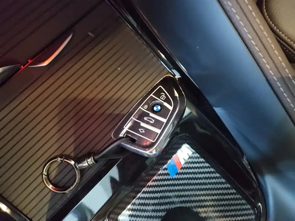 BMW X2 2022 — фото 9