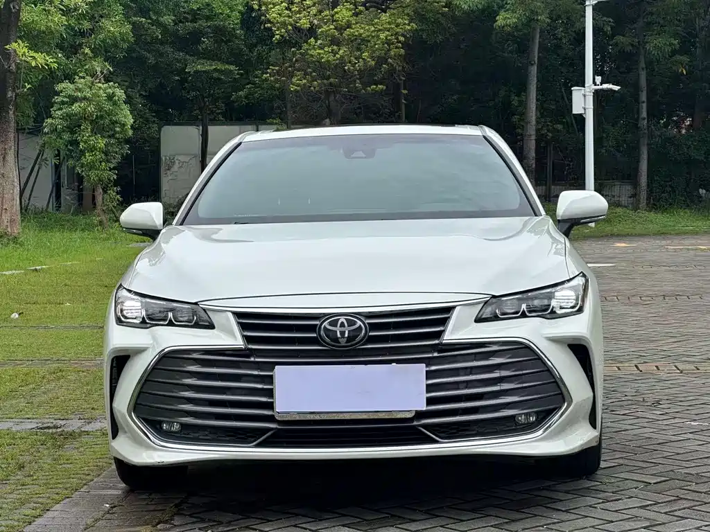 Toyota Avalon 2021 — фото 2