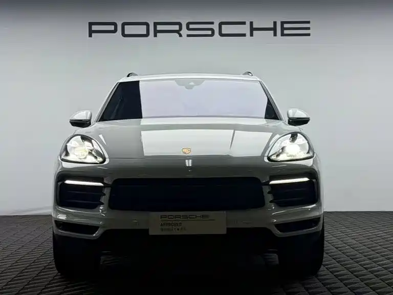 Porsche Cayenne 2023 — фото 2