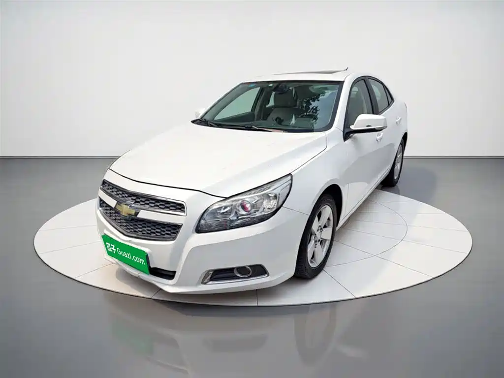 Chevrolet Malibu 2015 — фото 1