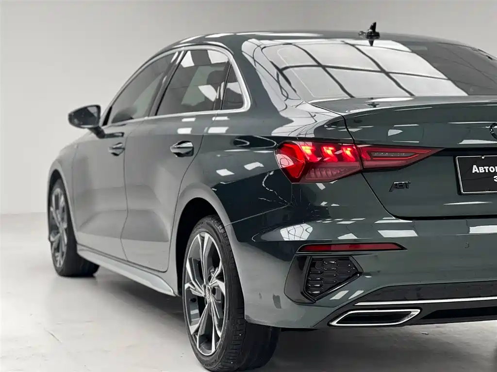 Audi A3 2022 — фото 22