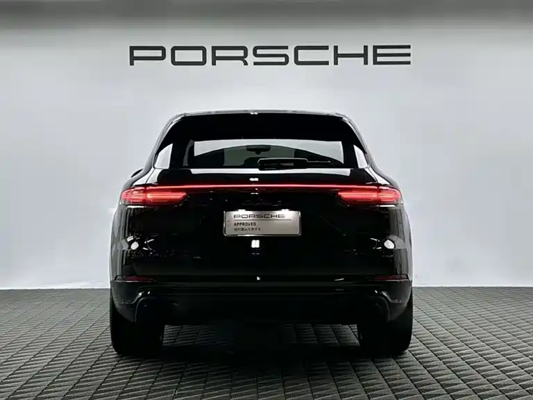 Porsche Cayenne 2023