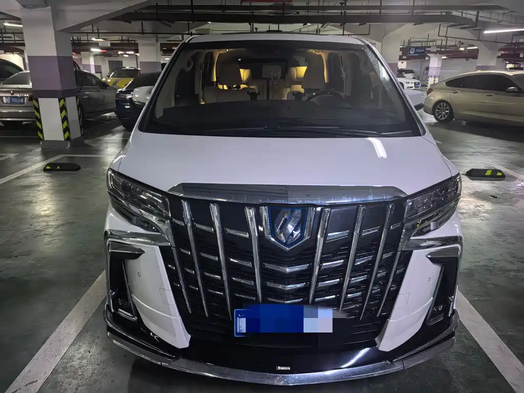 Toyota Alphard 2019