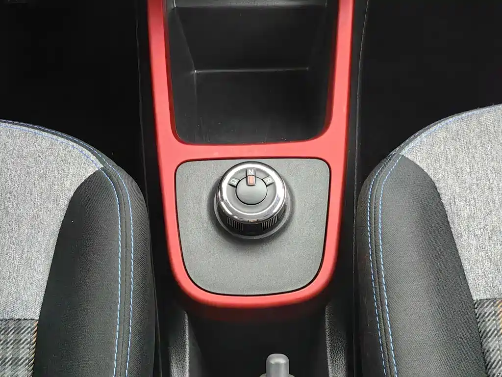 Dongfeng Nano EX1 2022 — фото 13