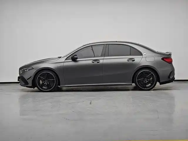 Mercedes-Benz A-Class AMG 2024 — фото 8