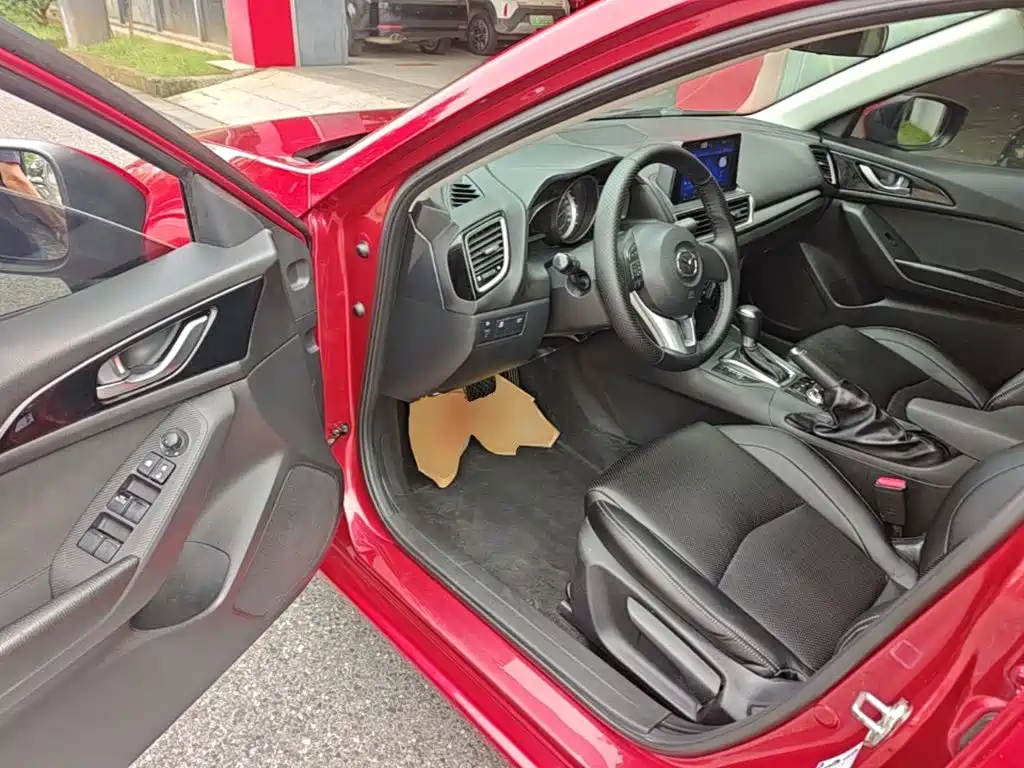 Mazda 3 Angkesela 2016 — фото 16