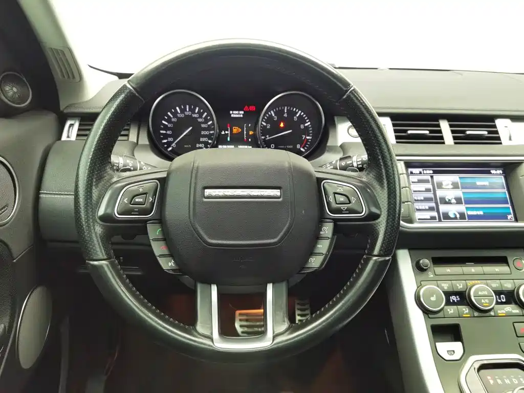 Land Rover Range Rover Evoque 2014 — фото 11