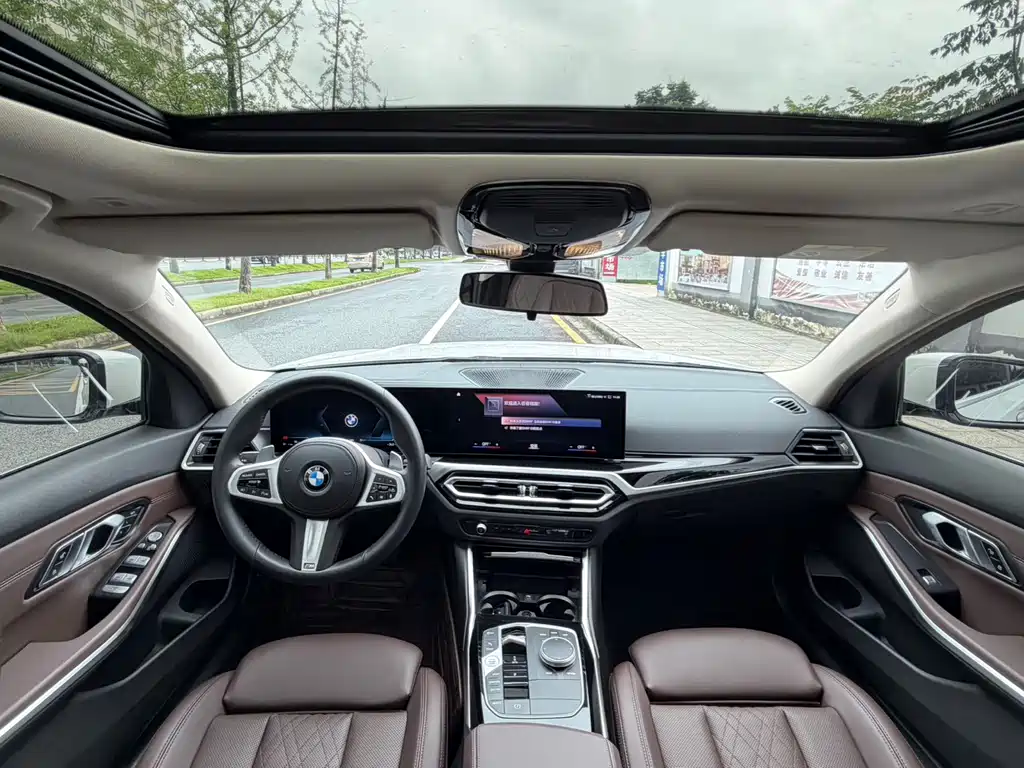 BMW 3 Series 2023 — фото 14