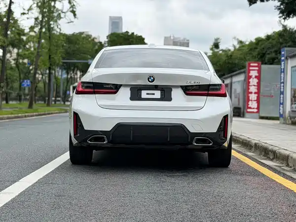BMW 3 Series 2023