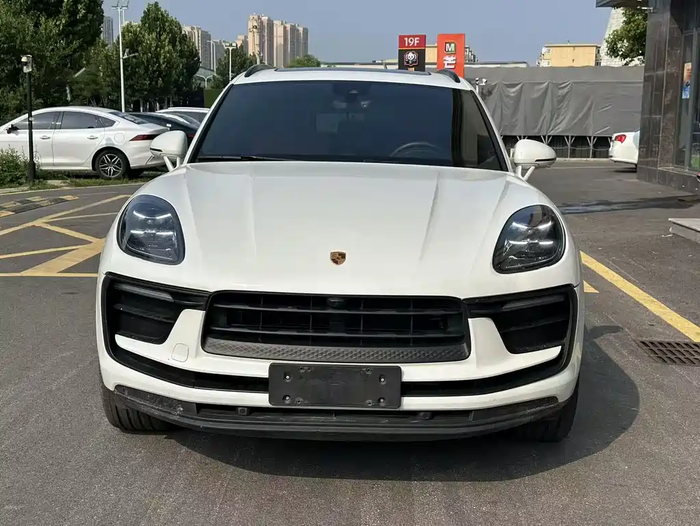 Porsche Macan 2022