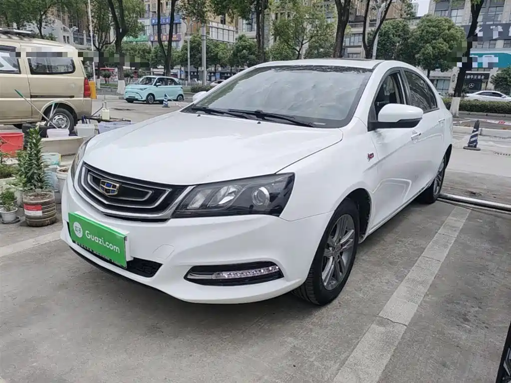 Geely Emgrand 2017 — фото 2