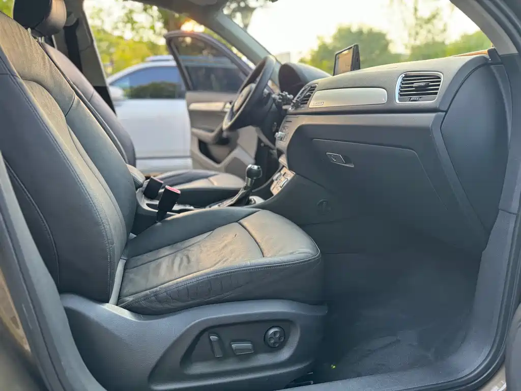 Audi Q3 2013