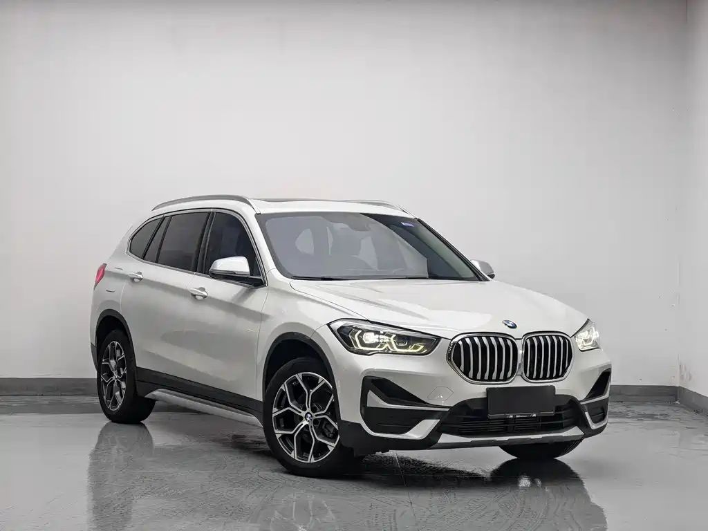 BMW X1 2023 — фото 3