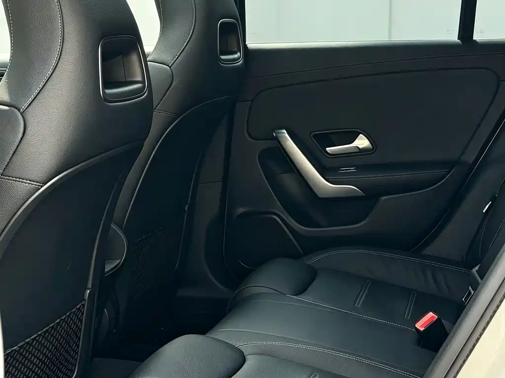 Mercedes-Benz CLA 2021 — фото 8