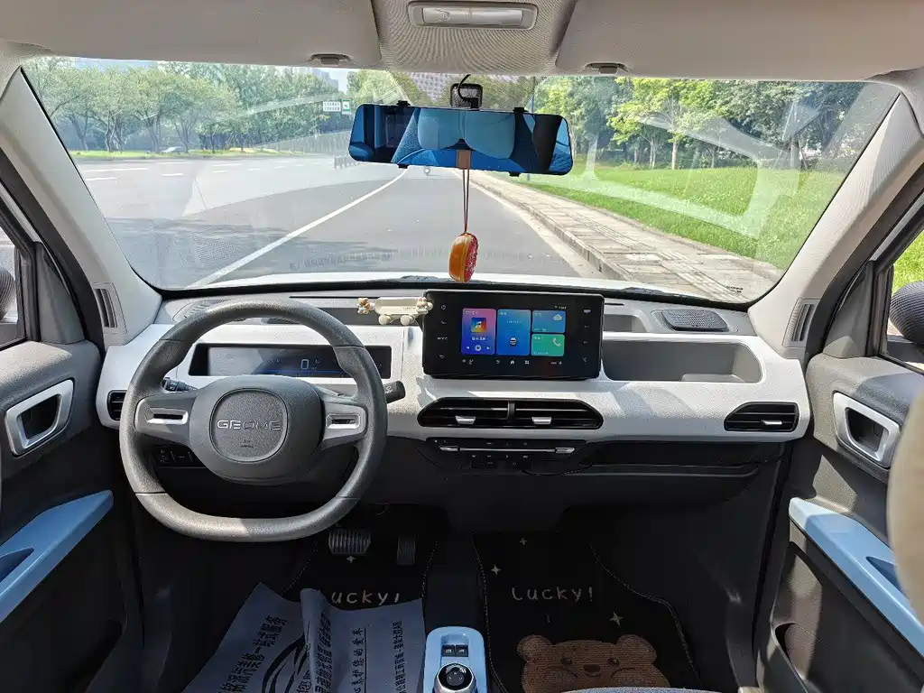 Geely Galaxy Panda 2023 — фото 8