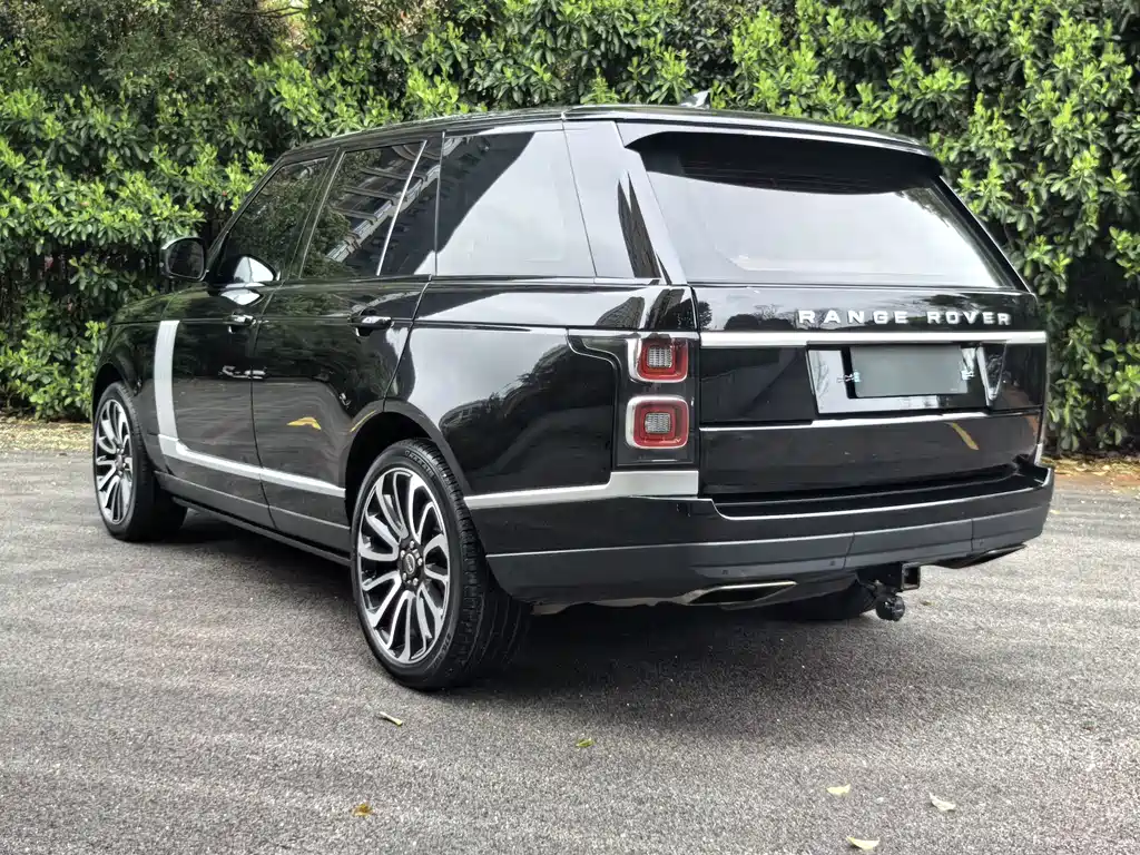 Land Rover Range Rover 2018 — фото 13