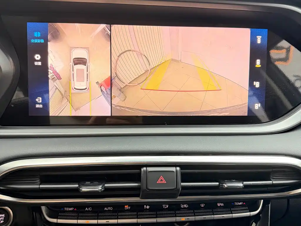 GAC Trumpchi GS4 2022 — фото 11