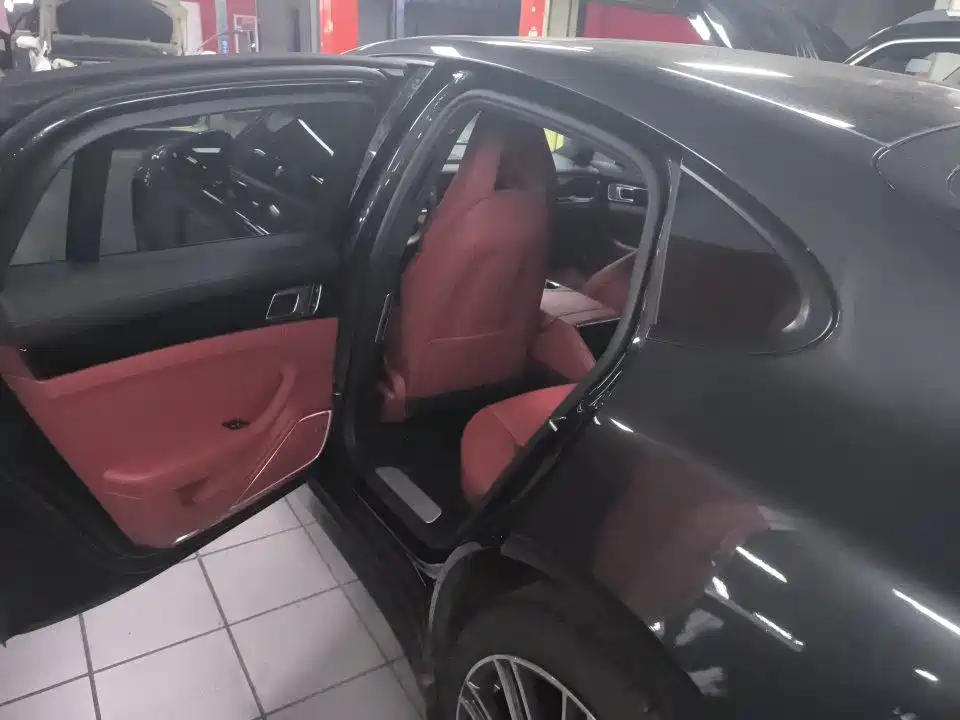 Porsche Panamera 2022
