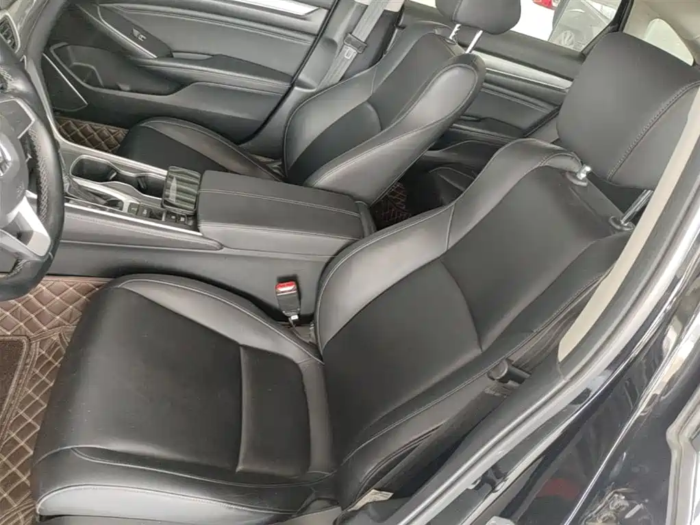 Honda Accord 2023 — фото 15