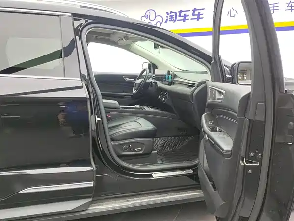 Ford Edge 2022
