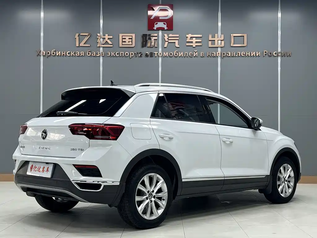 Volkswagen T-Roc 2022 — фото 4