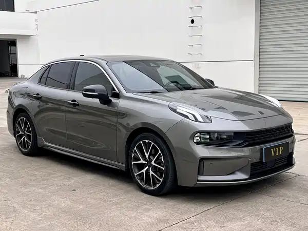 Lynk & Co 03 2022