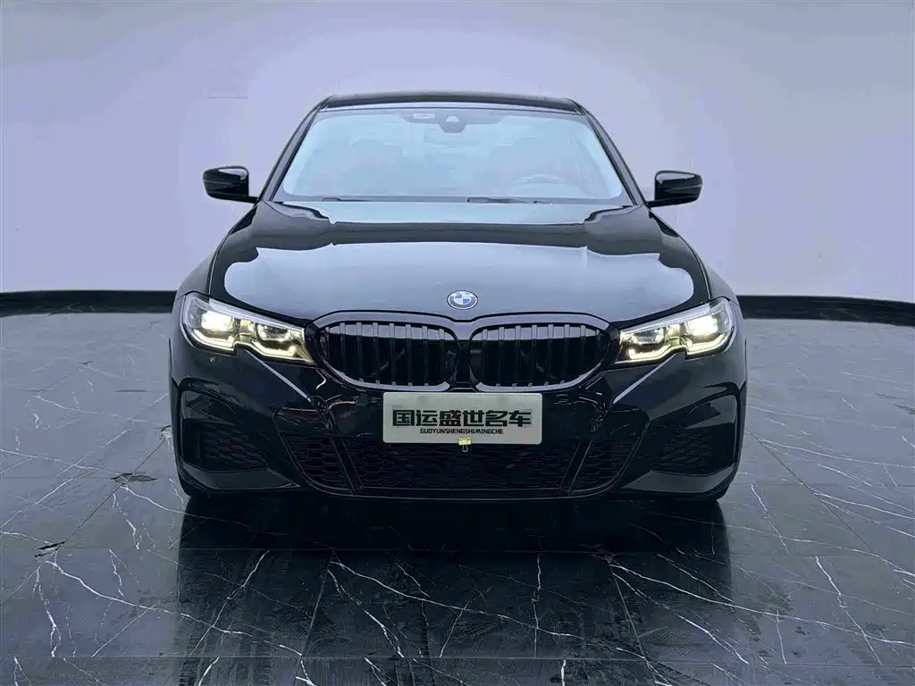 BMW 3 Series 2021