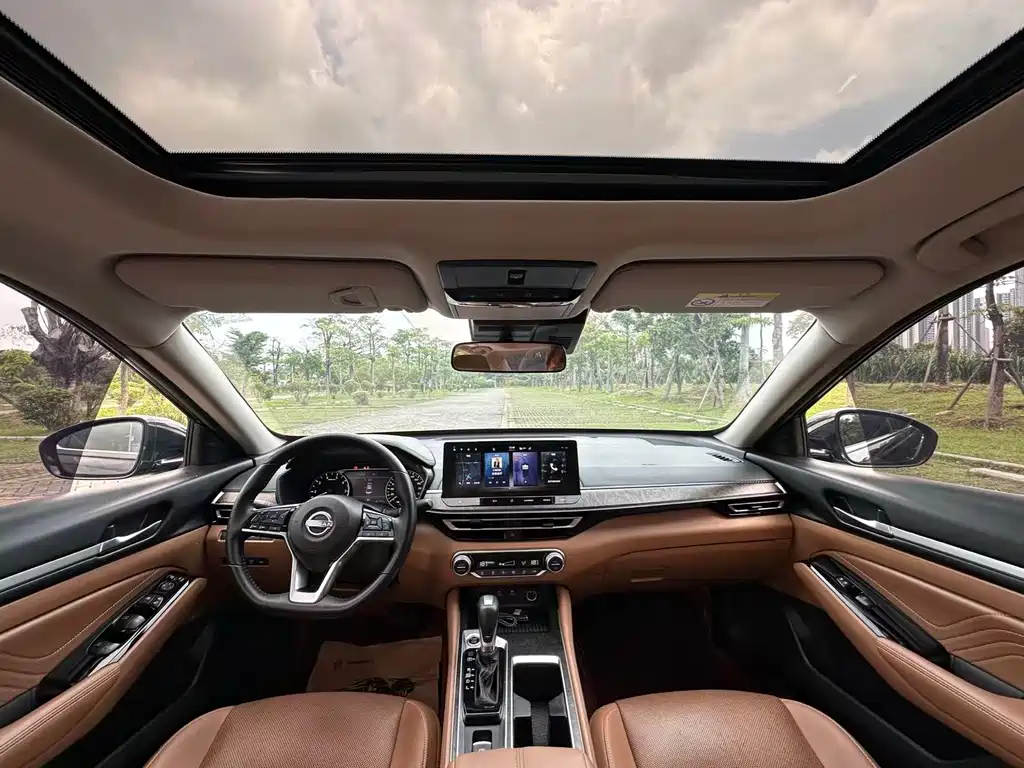 Nissan Teana 2022