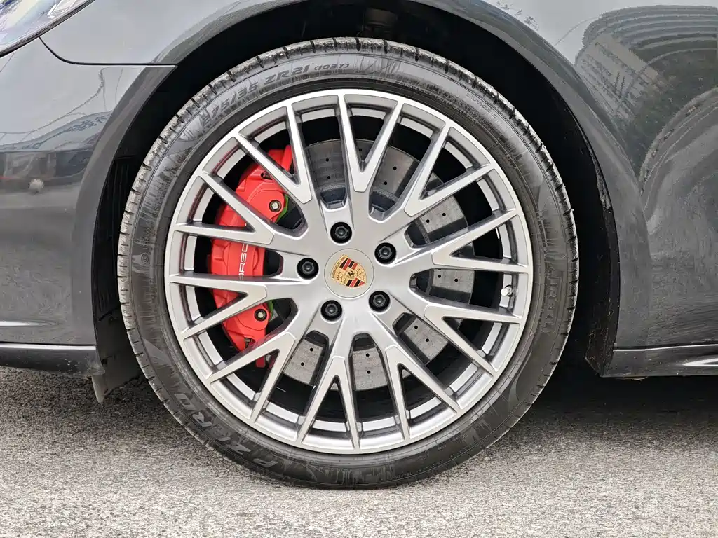 Porsche Panamera 2017 — фото 8