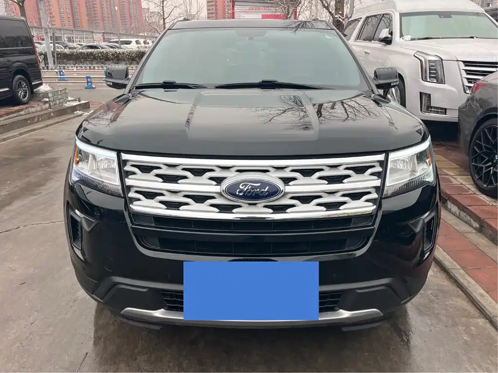 Ford Explorer 2019 — фото 2