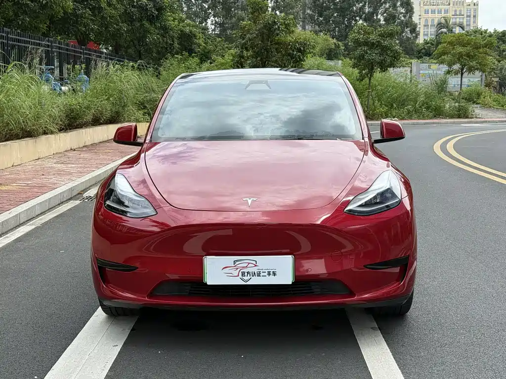 Tesla Model Y 2022 — фото 3