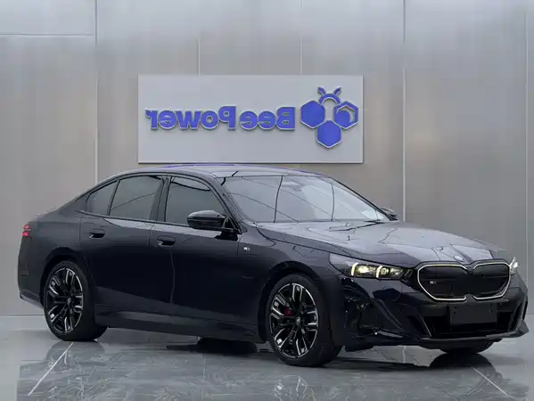 BMW i5 M60 2024