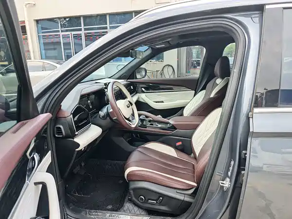 Geely Xingyue L 2022