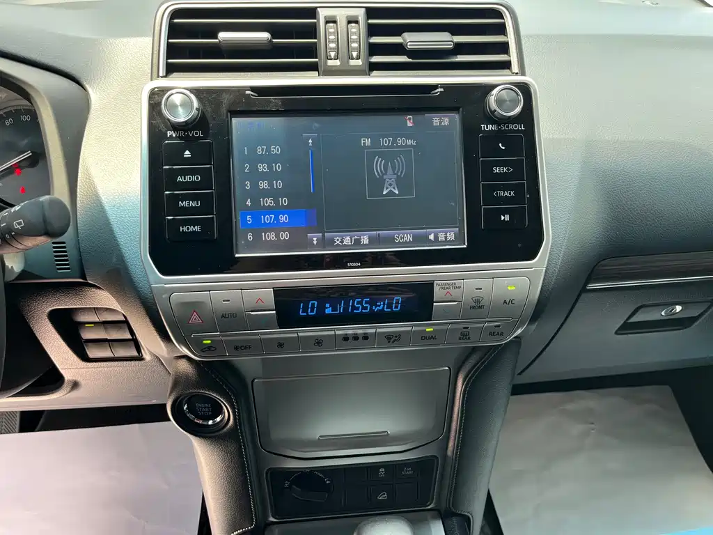 Toyota Prado 2019 — фото 13