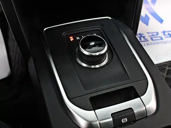 Land Rover Discovery Sport 2019