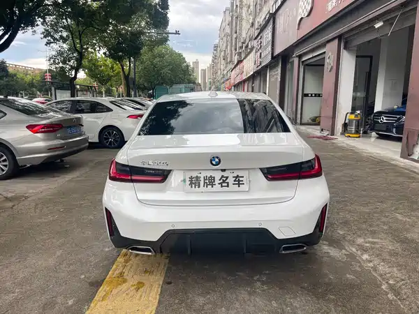 BMW 3 Series 2023