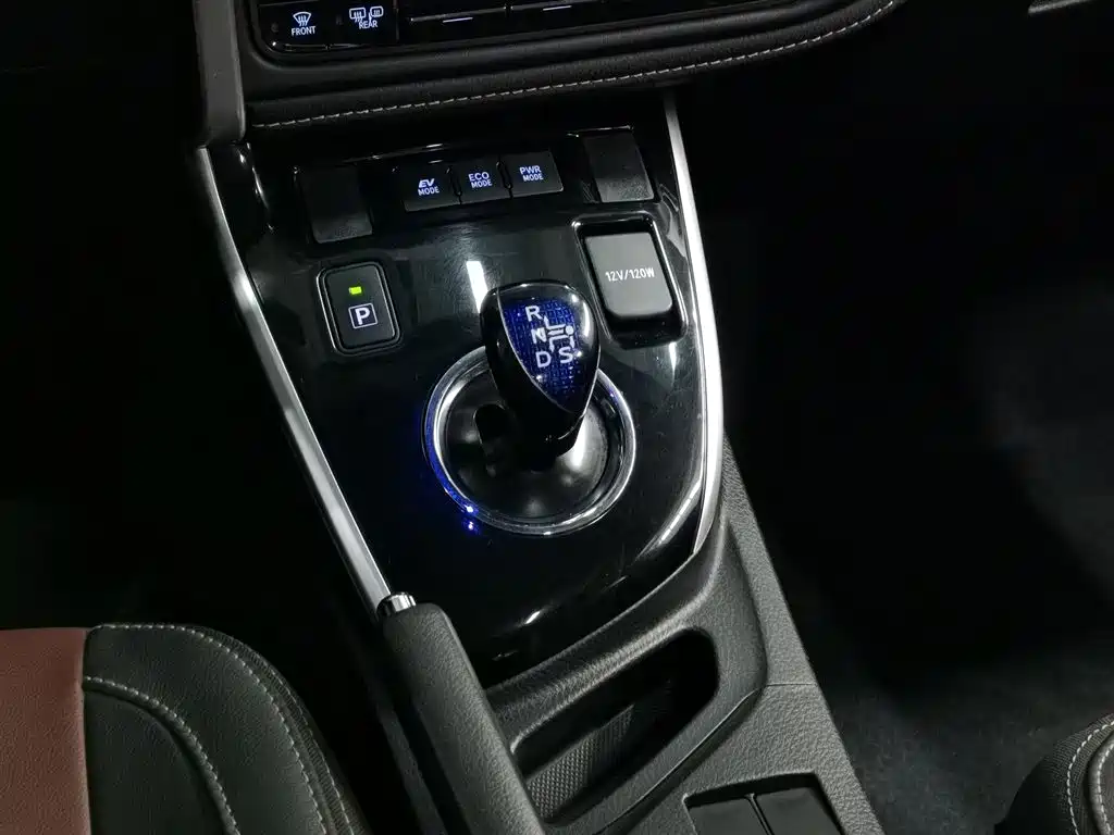 Toyota Corolla 2019 — фото 13