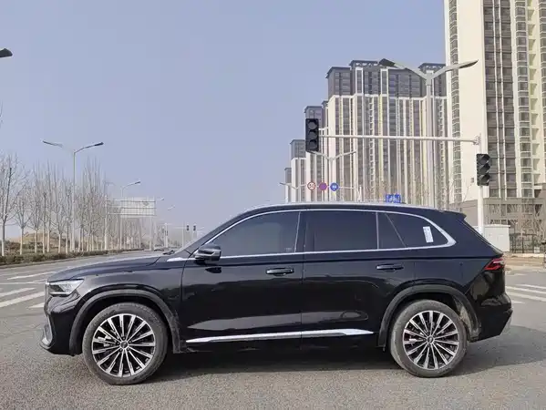 Geely Xingyue L 2025