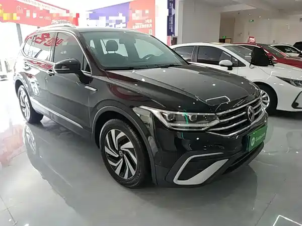 Volkswagen Tiguan L 2023