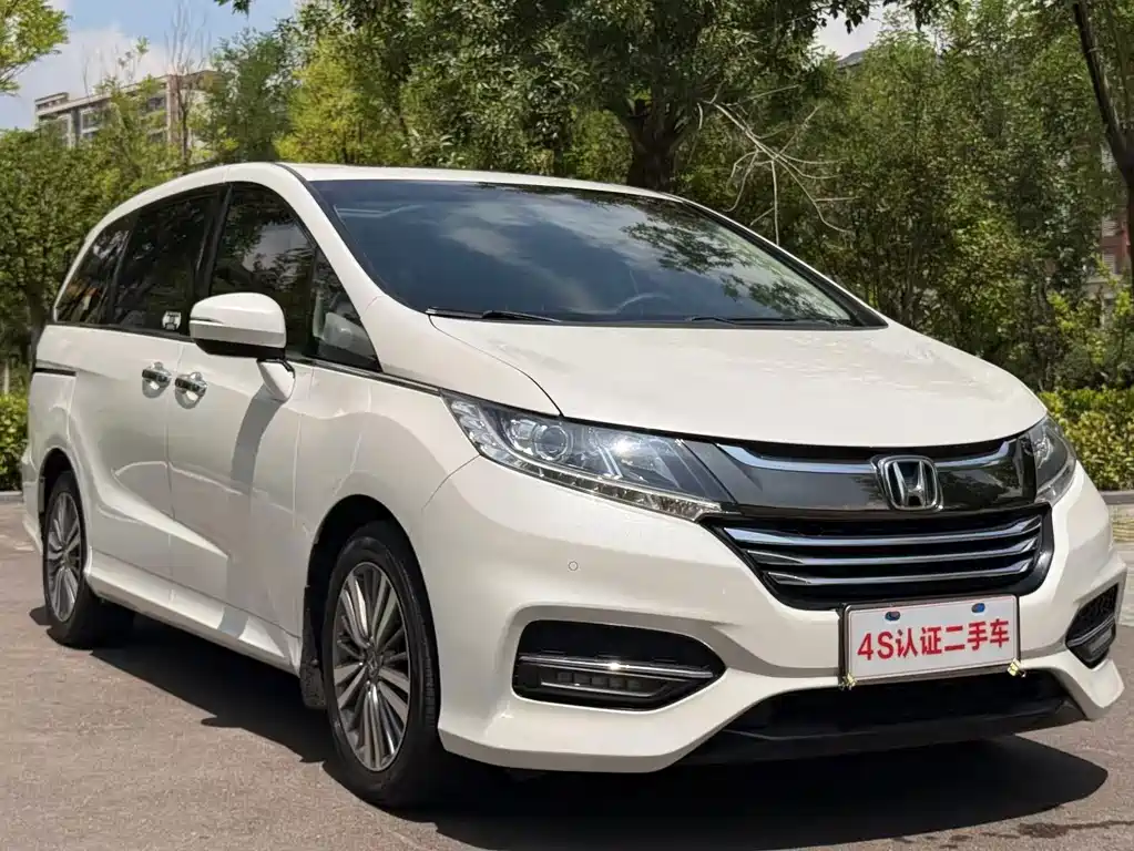 Honda Odyssey 2019 — фото 3