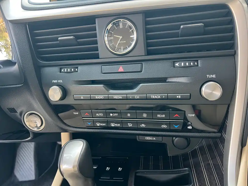 Lexus RX 2025 — фото 15