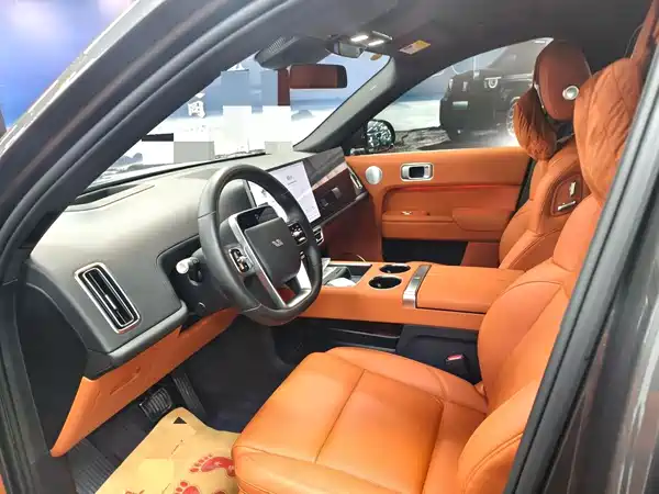Li Auto L8 2023