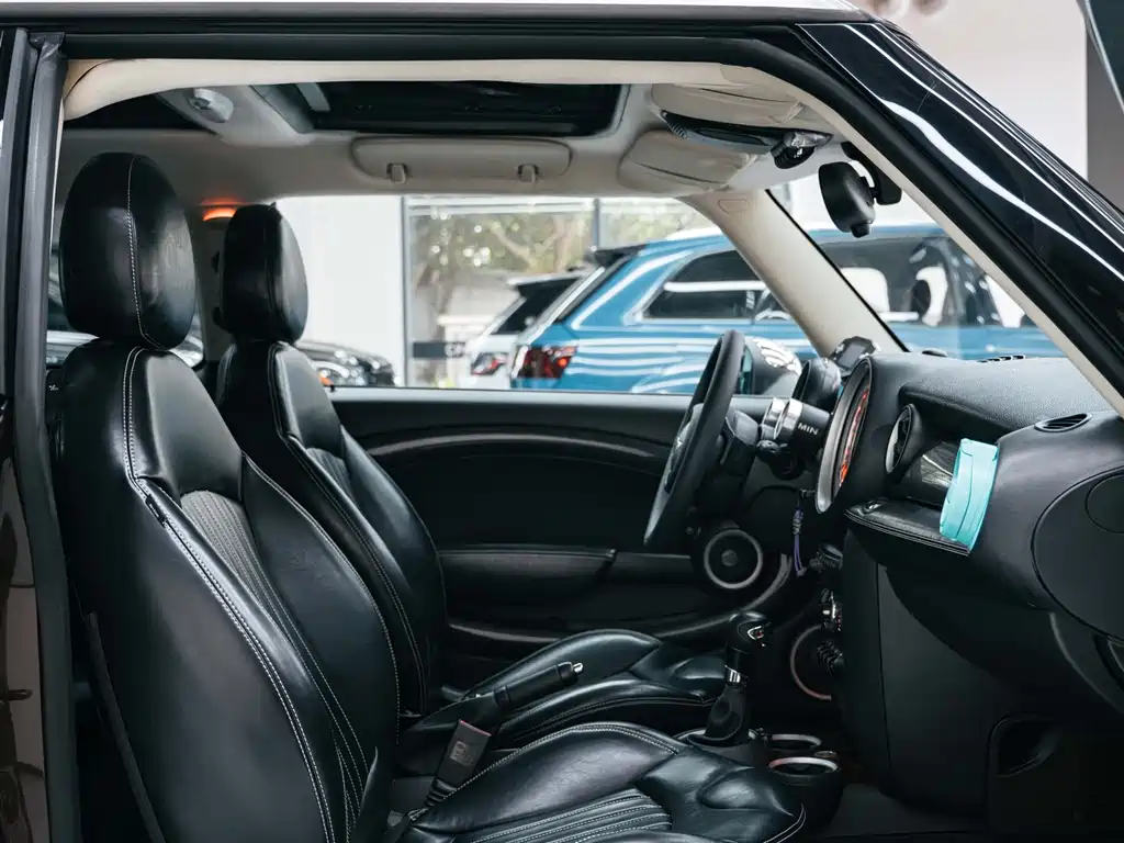 MINI Clubman 2013 — фото 11