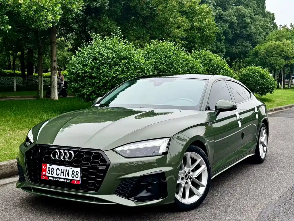Audi A5 2021 — фото 1